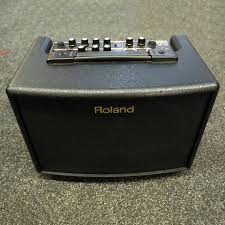 Roland AC-33をレビューしてみた！アコースティックアンプ。